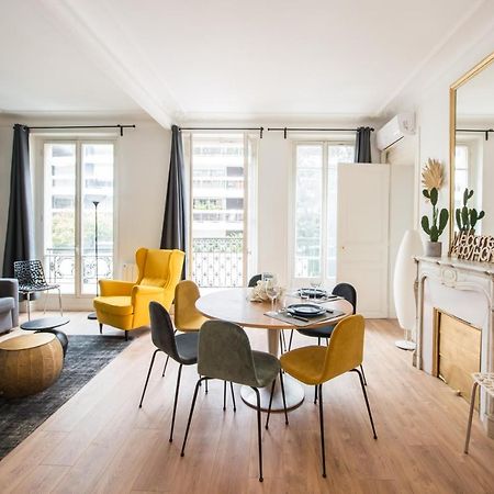 2 Bedroom Appartement Near Tour Eiffel & Trocadero Paris Exterior foto