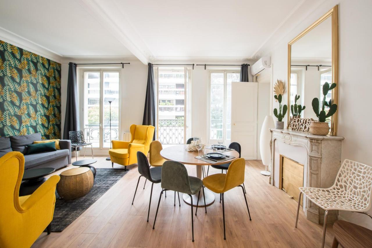 2 Bedroom Appartement Near Tour Eiffel & Trocadero Paris Exterior foto